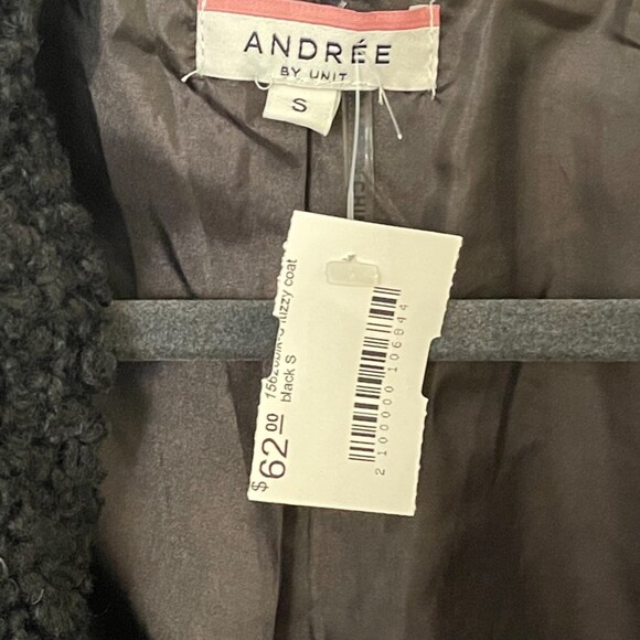 ANDREE by Unit | NWT Black Cropped Teddy Bear Jacket | Small - Picture 6 of 7